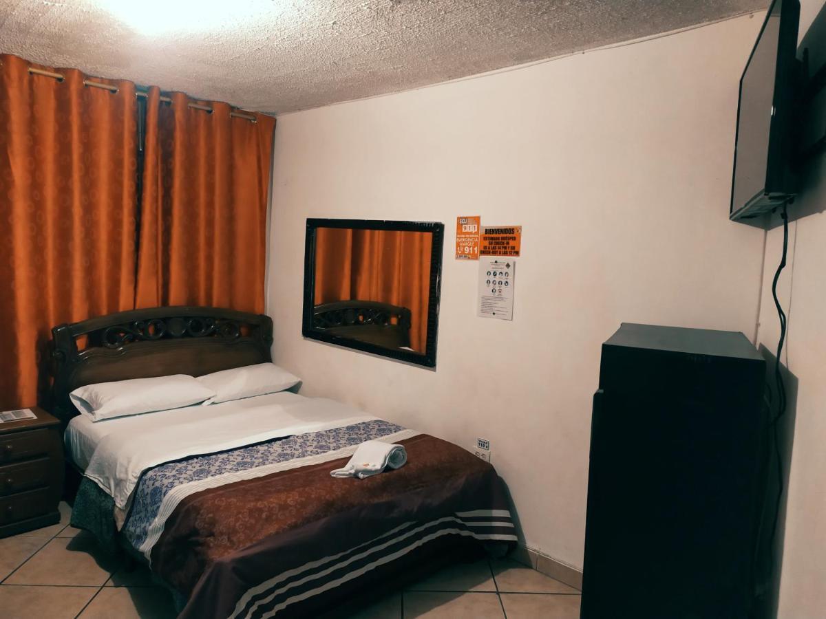 Hostal Ajavi Del Sur Quito Exterior foto