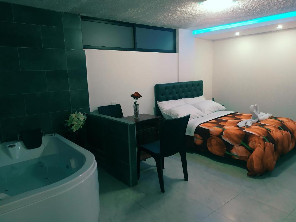 Hostal Ajavi Del Sur Quito Exterior foto